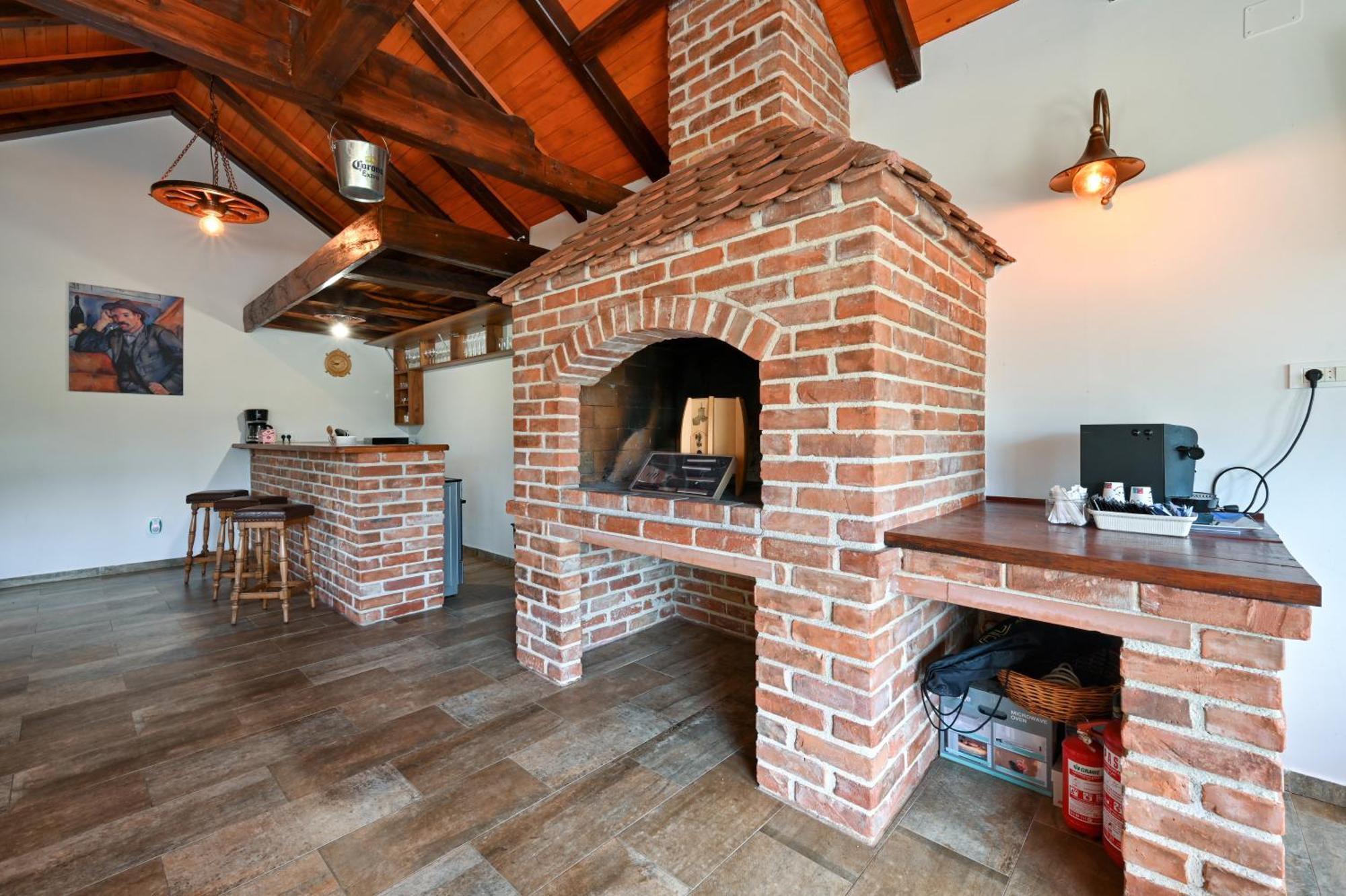 Ruralna Kuca 'Villa Zagorka' Za Odmor Sa Bazenom I Bocalistem Donja Pacetina Exterior photo